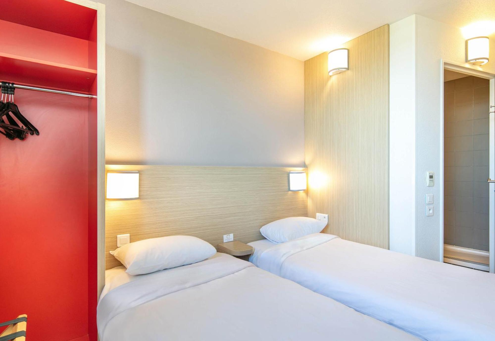 B&B Hotel Lyon Aeroport סן-קוונטין-פלאוויה מראה חיצוני תמונה